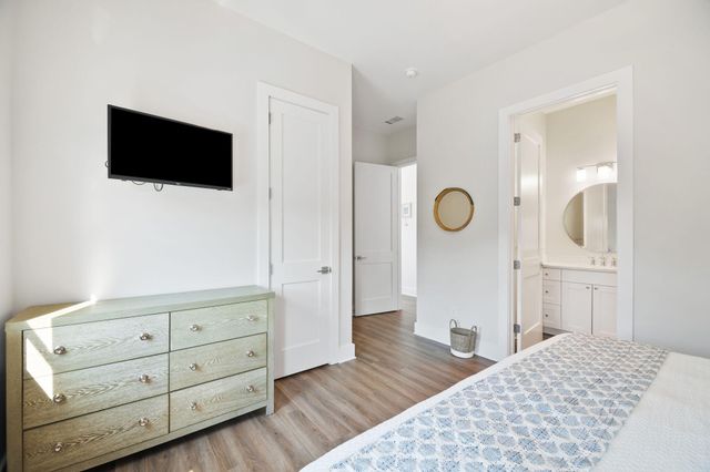 108 E Hudson Avenue A, Folly Beach, SC 29439