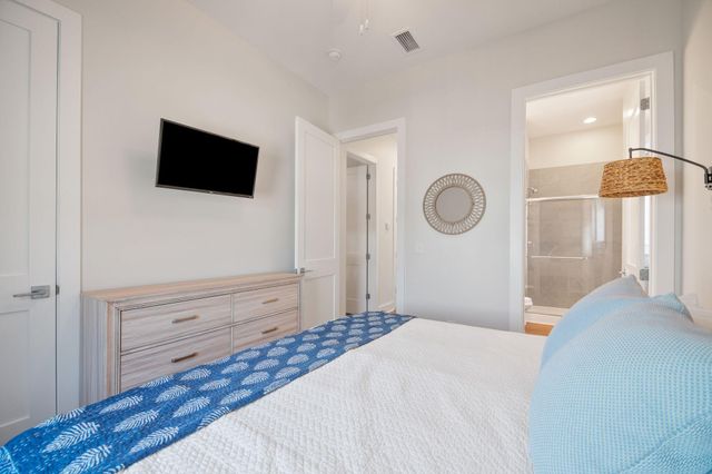 108 E Hudson Avenue A, Folly Beach, SC 29439