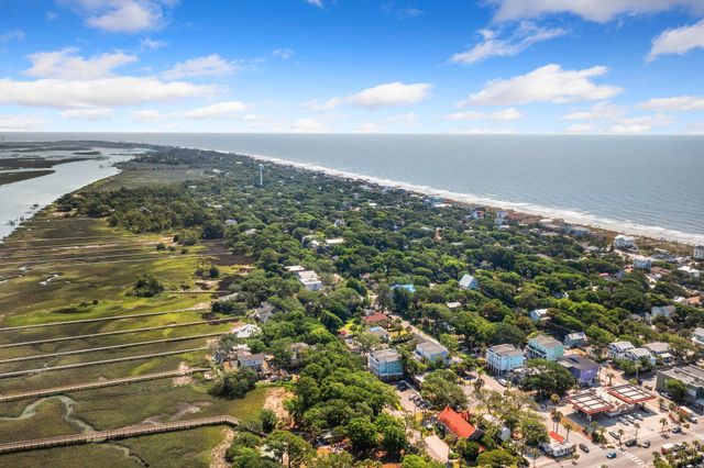 108 E Hudson Avenue A, Folly Beach, SC 29439