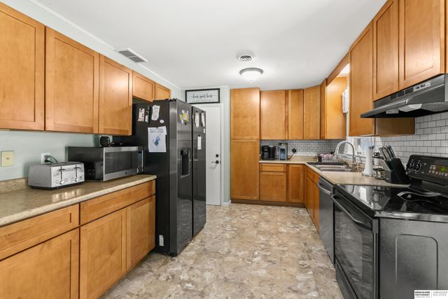 304 Payne Avenue, Bellevue, NE 68005