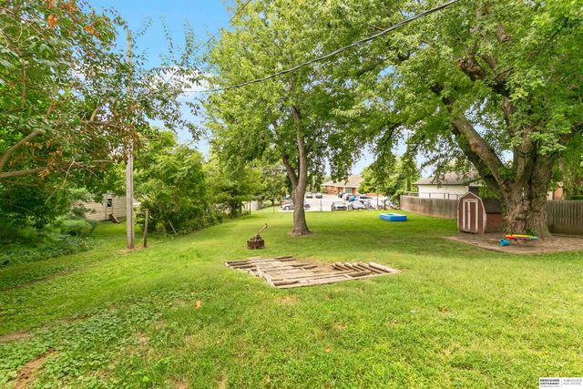 304 Payne Avenue, Bellevue, NE 68005
