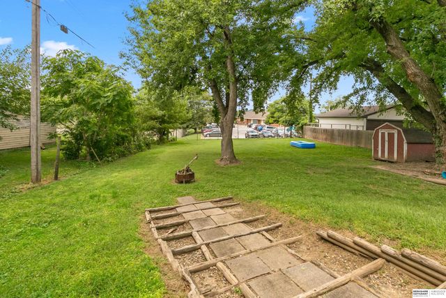 304 Payne Avenue, Bellevue, NE 68005