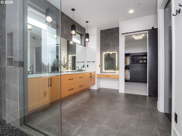 24856 Ne BALD PEAK Rd, Hillsboro, OR 97123