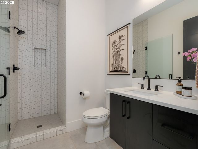 24856 Ne BALD PEAK Rd, Hillsboro, OR 97123