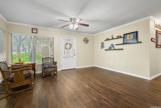 8519 Marathon, Universal City, TX 78148