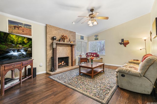 8519 Marathon, Universal City, TX 78148