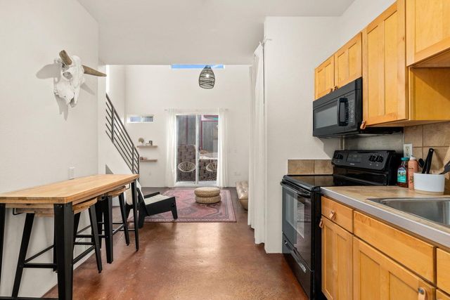 1101 Doctor Martin Luther King NE Avenue NE 9, Albuquerque, NM 87106