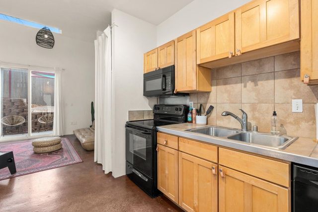 1101 Doctor Martin Luther King NE Avenue NE 9, Albuquerque, NM 87106