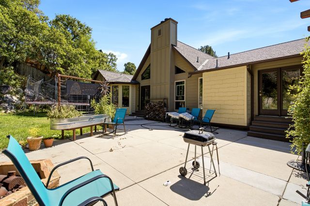 2762 E 6425 S, Uintah, UT 84403