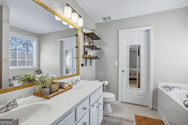 236 Shenandoah Drive, Hiram, GA 30141