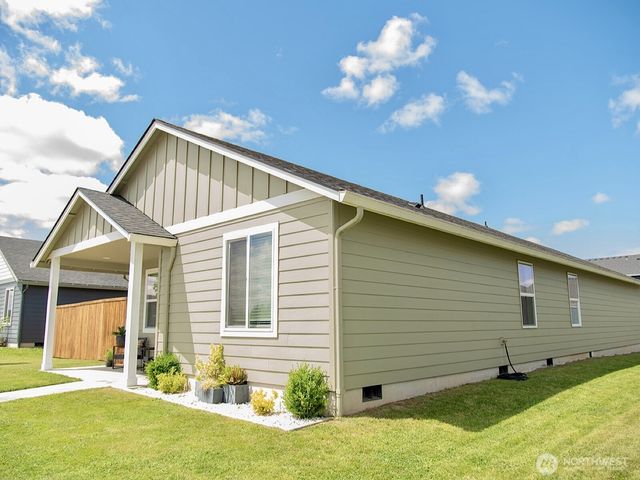 507 Powell Avenue, Winlock, WA 98596