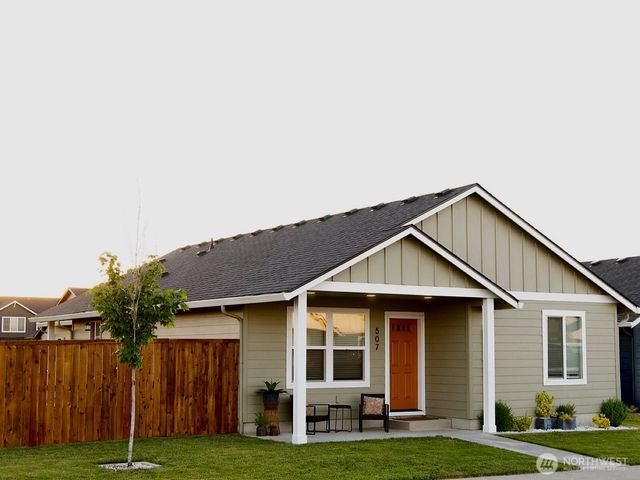507 Powell Avenue, Winlock, WA 98596