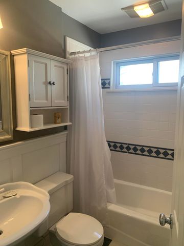 42032 Mcbride Avenue, Belleville, MI 48111