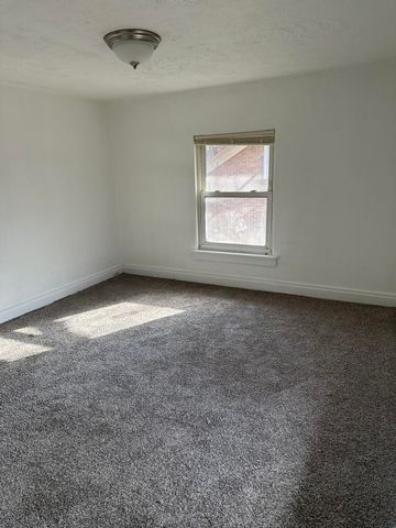 224-226 Maple Street, Parchment City, MI 49004
