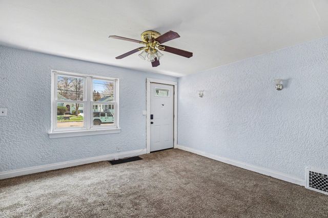 224-226 Maple Street, Parchment City, MI 49004