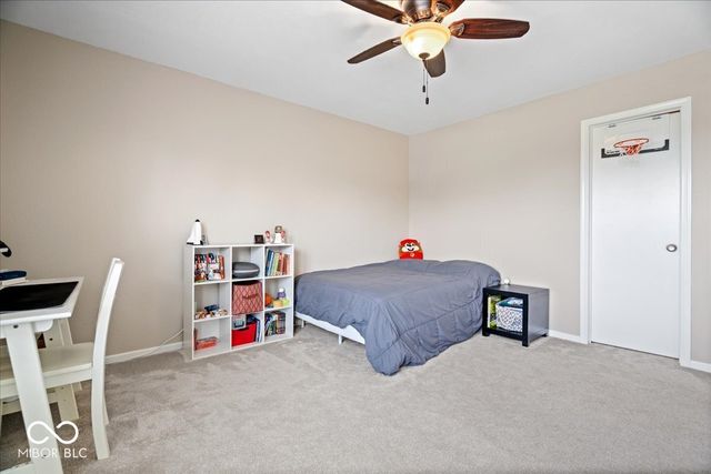 12885 Howe Road, Fishers, IN 46038