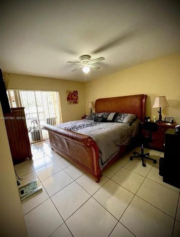 15320 SW 106th Terrace 1108, Miami, FL 33196