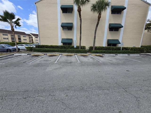 15320 SW 106th Terrace 1108, Miami, FL 33196
