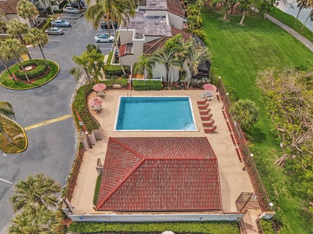 15320 SW 106th Terrace 1108, Miami, FL 33196