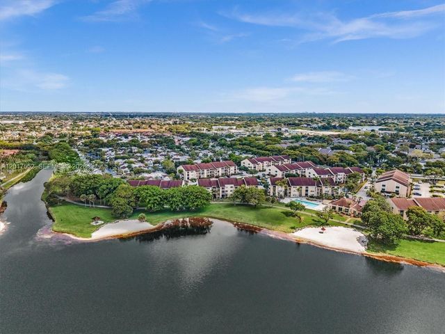 15320 SW 106th Terrace 1108, Miami, FL 33196