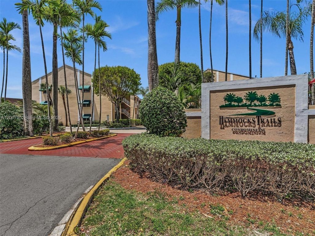 15320 SW 106th Terrace 1108, Miami, FL 33196