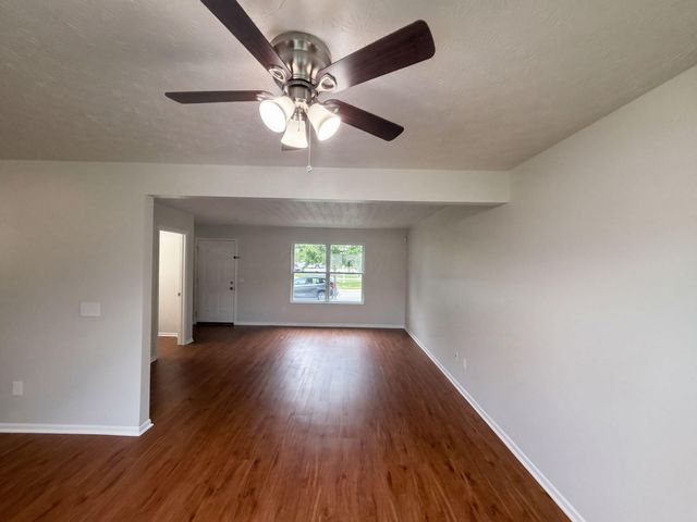 3841 Bay Village Street, Columbus, OH 43232