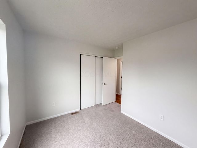3841 Bay Village Street, Columbus, OH 43232