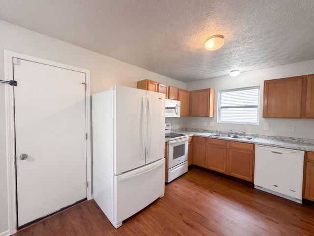 3841 Bay Village Street, Columbus, OH 43232
