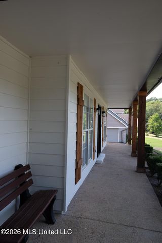 9883 Chris Drive, Olive Branch, MS 38654