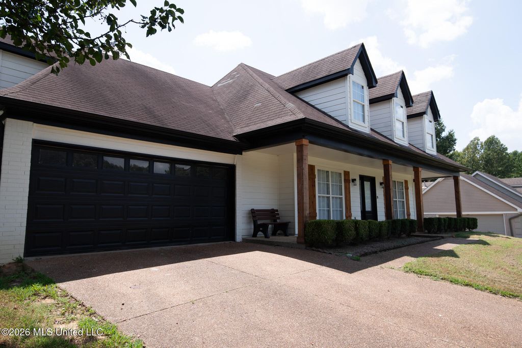 9883 Chris Drive, Olive Branch, MS 38654
