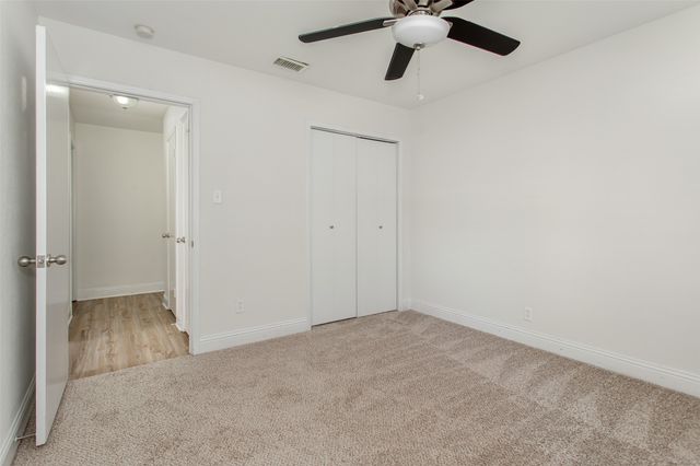 2328 Globe Avenue, Dallas, TX 75228