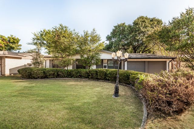 2328 Globe Avenue, Dallas, TX 75228