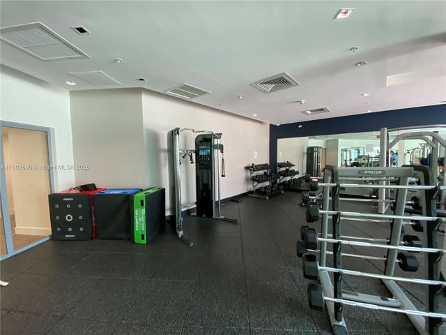 3301 NE 1st Ave M0706, Miami, FL 33137