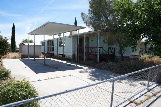 13657 Nassau Drive, Victorville, CA 92395