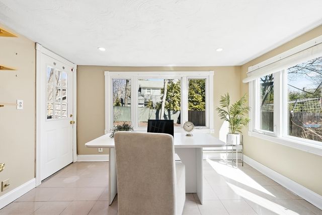 17 Woodhaven Rd, Newton, MA 02468