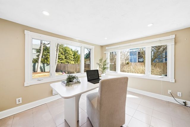 17 Woodhaven Rd, Newton, MA 02468