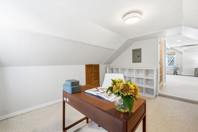 17 Woodhaven Rd, Newton, MA 02468