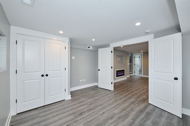 8926 Natoma Avenue, Morton Grove, IL 60053