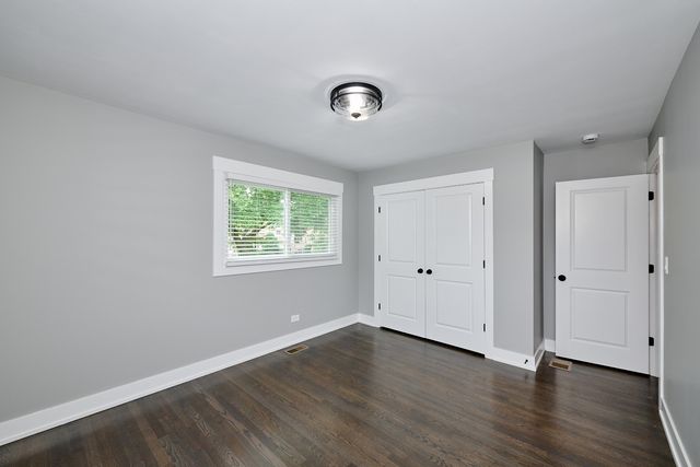 8926 Natoma Avenue, Morton Grove, IL 60053