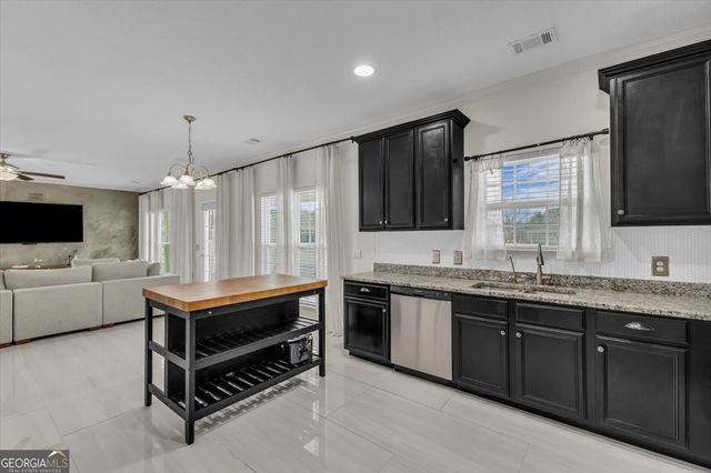 11 Rhett Lane, Richmond Hill, GA 31324