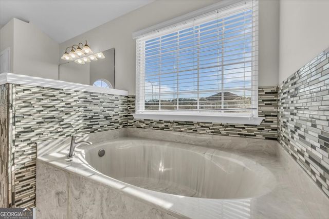 11 Rhett Lane, Richmond Hill, GA 31324