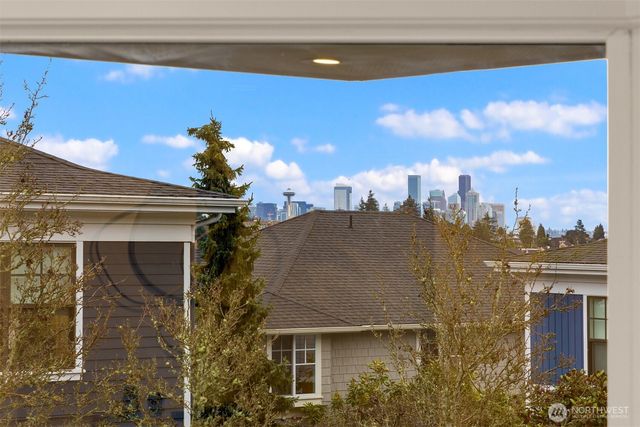 3702 W Fulton Street, Seattle, WA 98199