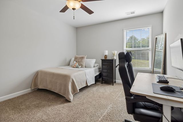 300 Still Point Rd, Smithville, TN 37166