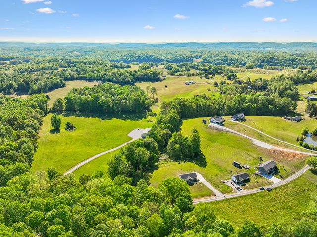 300 Still Point Rd, Smithville, TN 37166