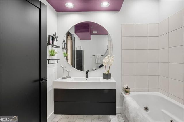 805 Peachtree Street NE 306, Atlanta, GA 30308