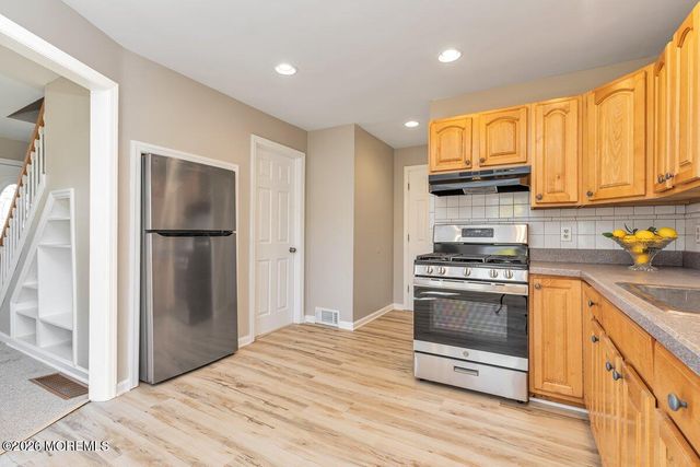 78 Liberty Place, Hazlet, NJ 07734