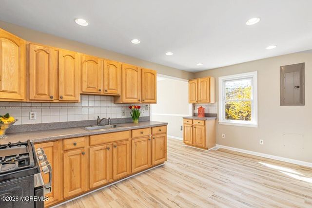 78 Liberty Place, Hazlet, NJ 07734