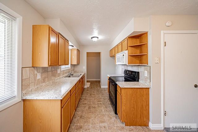 365 Bob O Link Drive, Idaho Falls, ID 83401
