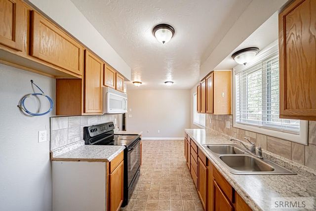 365 Bob O Link Drive, Idaho Falls, ID 83401