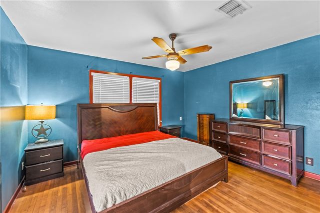 618 Ralston Ave, Corpus Christi, TX 78404